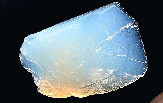 气凝胶 隔热性能的优势及其在多领域的广泛应用